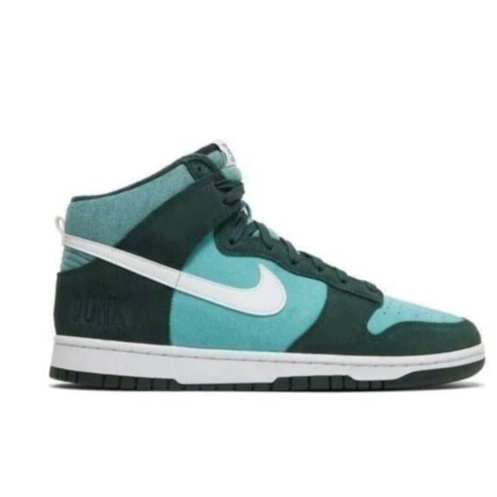 NIKE Dunk High SE 'Athletic Club-Pro Green' Sneakers Size 11